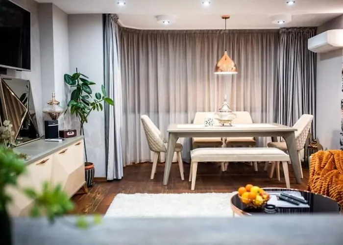 Apartment A&k Cozy Art 1 *