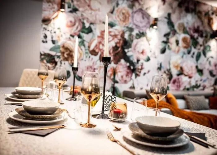 Apartment A&k Cozy Art 1